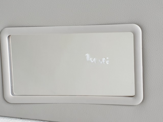 511514 Fiat Grande Punto, Bal Napellenző. Tükörrel Szerelt.