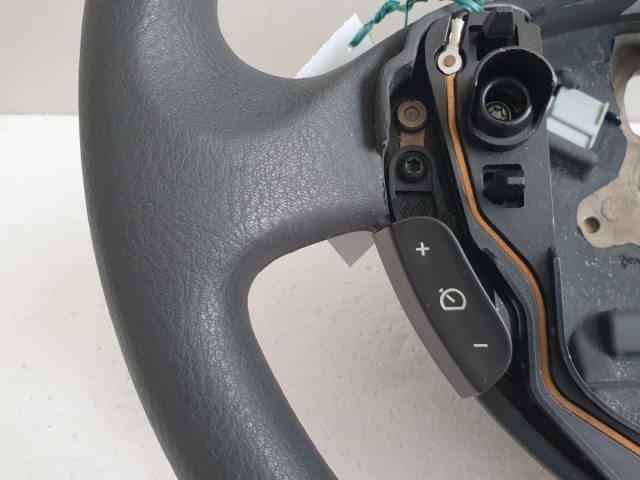511516 Renault Clio 3, 2008, Tempomatos Kormány, 8200344080.