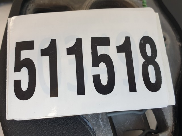 511518 Seat Leon 2016, Bőrkormány, Piros Cérna, Kormány, Multikormány.