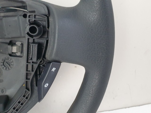 511524 Renault Twingo 2, 2012, Multikormány, Kormány, Tempomatos.