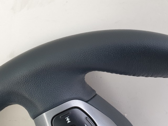511527 Ford Fiesta 2012, Bőrkormány, Multikormány, Kormány.