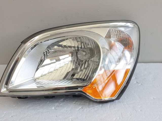 511535 Kia Sportage  2009, Bal  Első Lámpa Fényszóró, 92101-030L