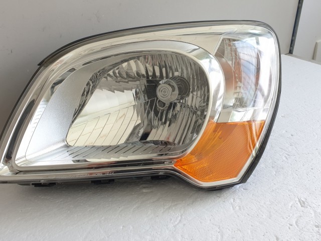 511535 Kia Sportage  2009, Bal  Első Lámpa Fényszóró, 92101-030L