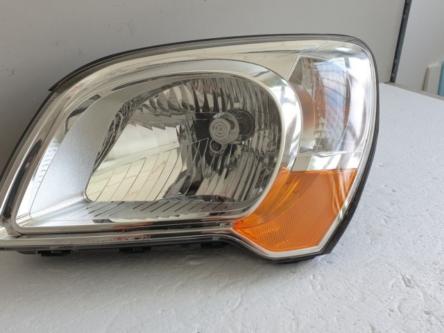 511535 Kia Sportage  2009, Bal  Első Lámpa Fényszóró, 92101-030L