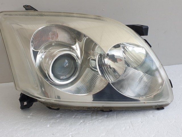 511536 Toyota Avensis 2005, Projektoros Jobb Fényszóró, Lámpa.