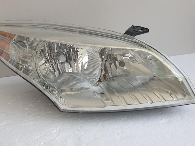 511537 Renault Megane 3, 2011, Jobb Első Lámpa Fényszóró, 260100018R.