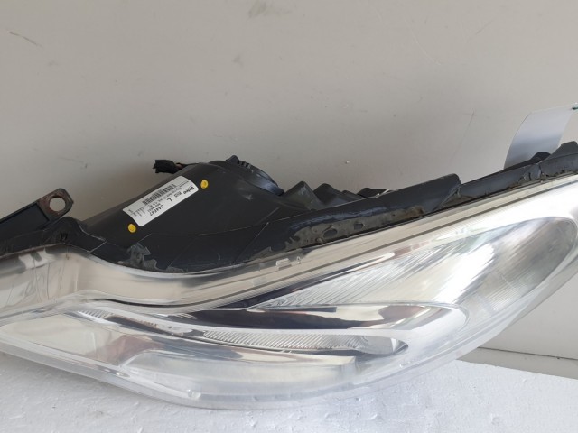 511539 Opel Corsa D, 2011, Bal Első Lámpa, Fényszóró, Valeo 044587.