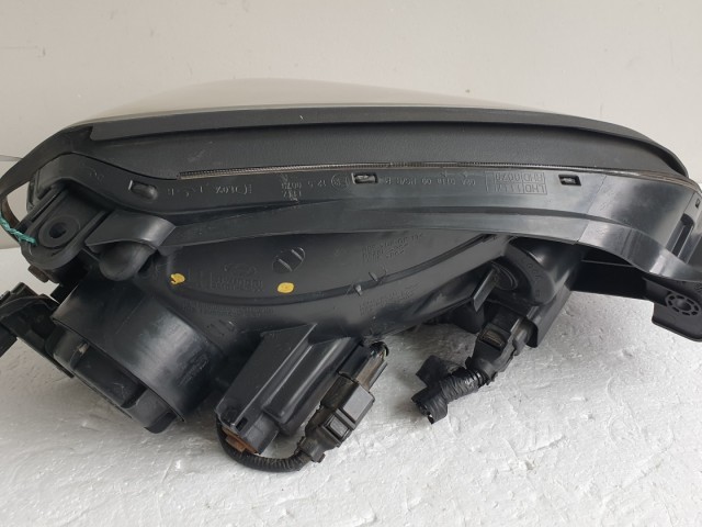 511543 Hyundai Tucson 2006, Bal Első Lámpa Fényszóró.
