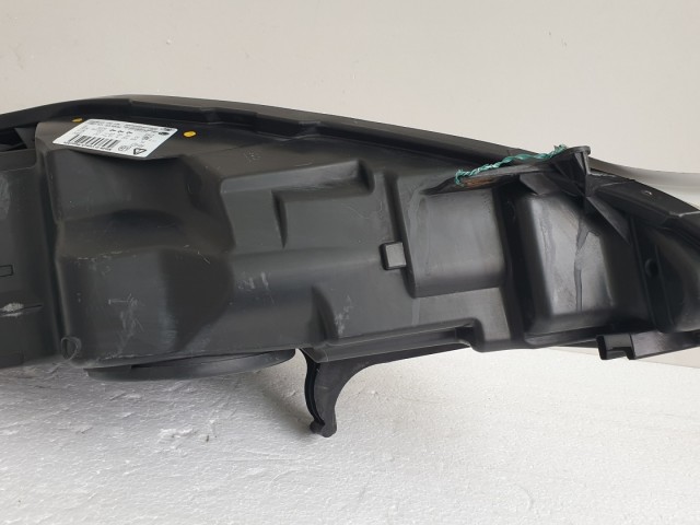 511642 Ford Fiesta 2009, Bal Projektoros Lámpa, Fényszóró. 8A61-13W030-DG.
