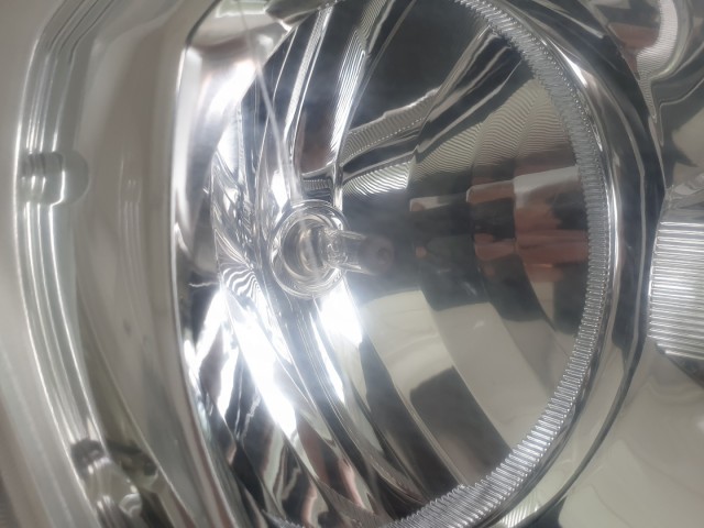 511645 Nissan Qashqai 2007, Jobb Lámpa, Fényszóró, 26010-JD00A