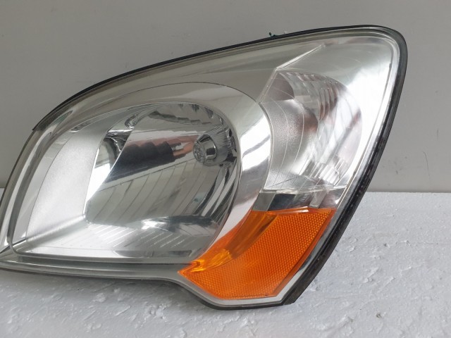 511655 Kia Sportage  2009, Bal  Első Lámpa Fényszóró, 92101-030L