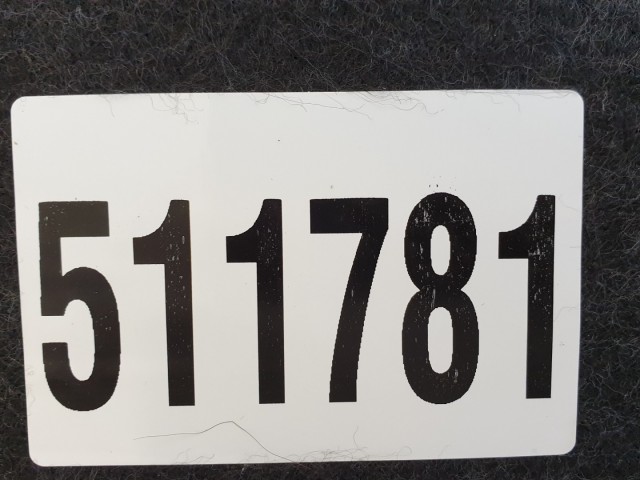 511781 Peugeot 207, Kalaptartó. 3 Ajtóshoz.
