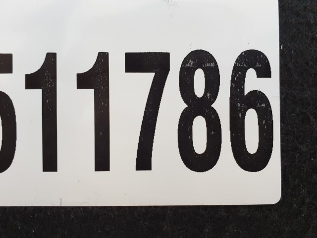 511786 Audai A3 8P, 2008, Kalaptartó, 5 Ajtóshoz.