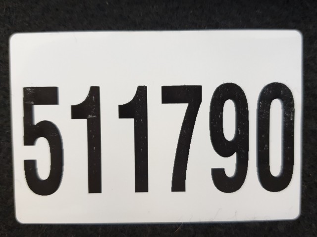 511790 Renault Clio 3, 2009, Kalaptartó, 5 Ajtóshoz.