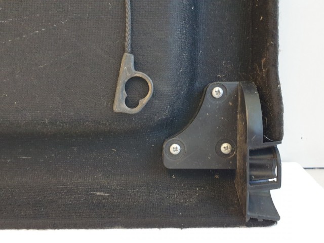 511793 Suzuki SX4, 2008, Kalaptartó, 5 Ajtóshoz.