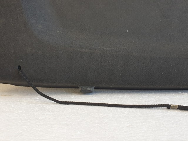 511795 Chevrolet Aveo 2012, Kalaptartó, 5 Ajtóshoz.