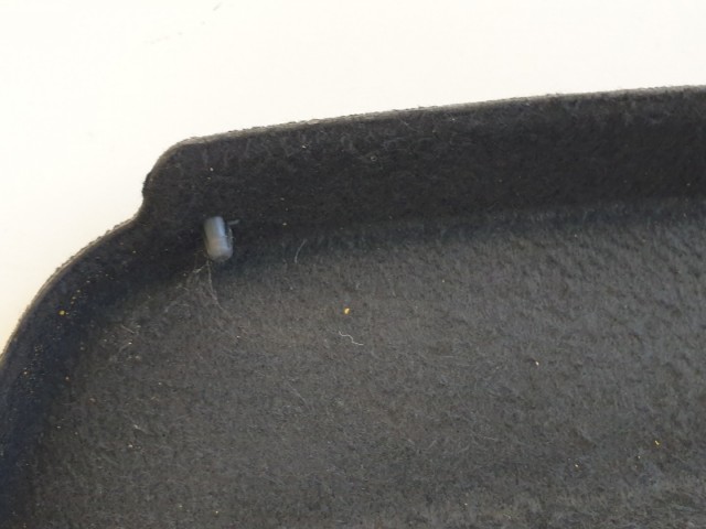 511819 Opel Corsa D, 2011, Kalaptartó, 3 Ajtóshoz.