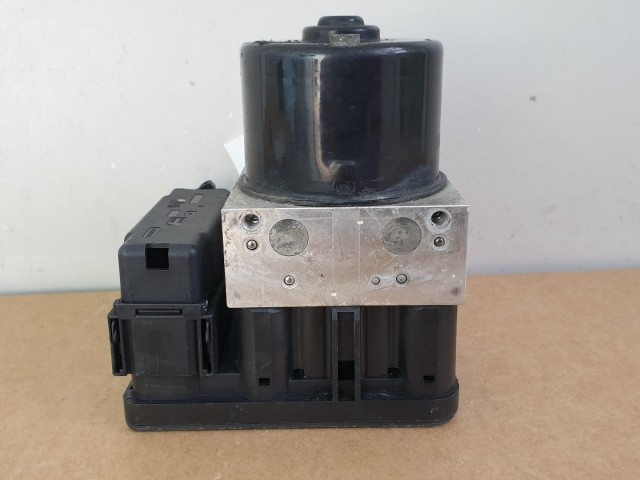 511561 VW Touran 2008, ABS Kocka, 1K0614517T.