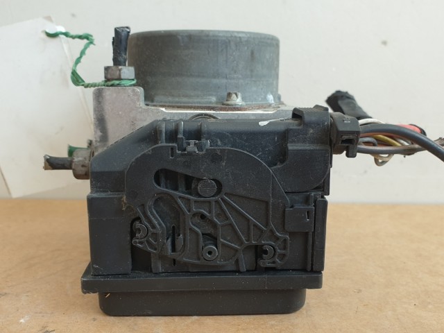 511601 Renault Scenic 2, Megane 2, 2007, ABS Kocka, 8200737985.