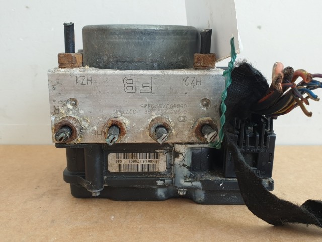 511602 Opel Corsa D, 2013, ABS Kocka, 13277812. 0265800422.