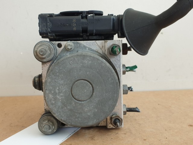 511611 Renault Clio 3, 2007, ABS Kocka, 8200747140, 0265800559.