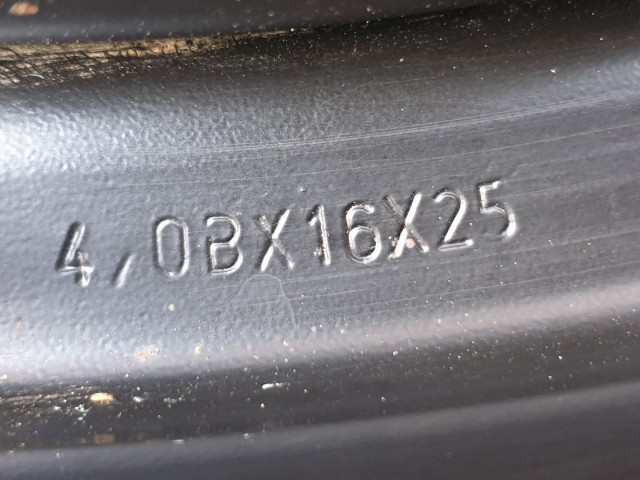 511830 Ford Mondeo, Focus 2007 Mankókerék, 5X108X16, Agy: 63,4.