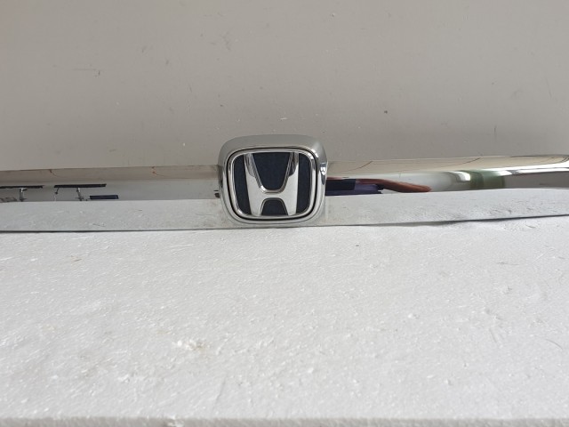 511710 Honda CR-V 2011, Csomagtérajtó Kilincs. 74890-SWW-E012.