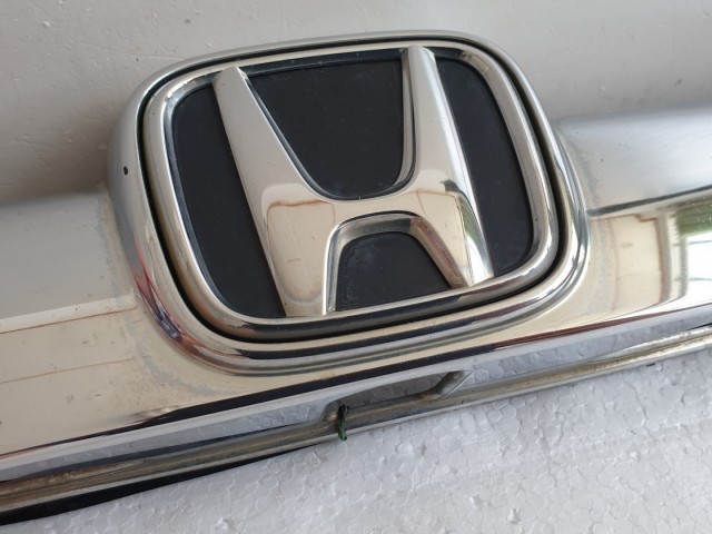 511713 Honda CR-V 2008, Csomagtér Kilincs Kamerás. 74890-SWW-E110-M1.