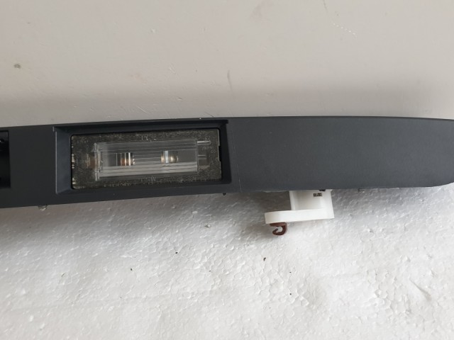 511714 Fiat Panda 2013, Csomagtérajtó Kilincs, Rendszám Világítás.