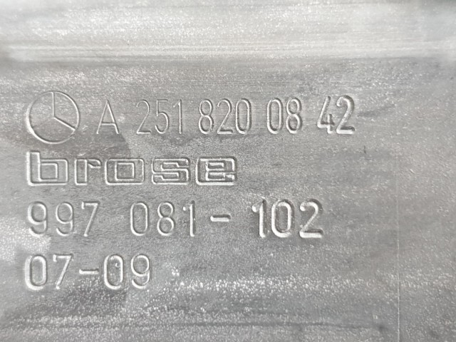 511716 Mercedes R. 2007, Jobb Első Ablakemelő Szerkezet Kompletten.