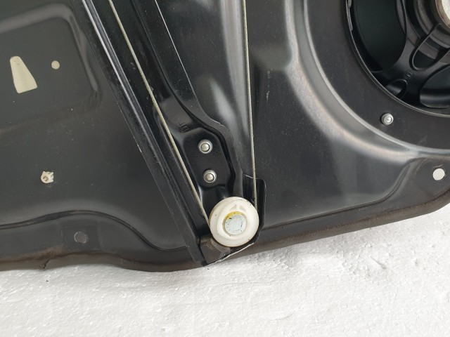 511717 Mercedes R. 2007, Jobb Hátsó Ablakemelő Szerkezet Kompletten.