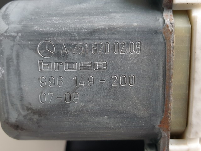 511717 Mercedes R. 2007, Jobb Hátsó Ablakemelő Szerkezet Kompletten.