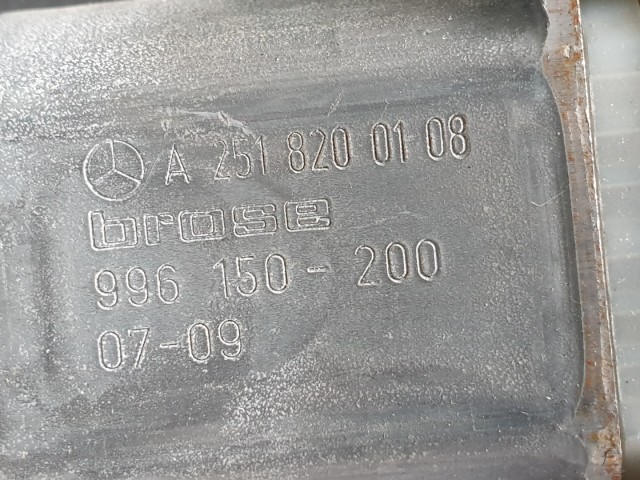 511718 Mercedes R. 2007, Bal Hátsó Ablakemelő Szerkezet Kompletten.