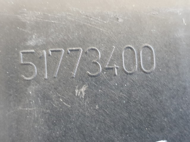 511749 Fiat Punto Evo 2011, Légszűrőház. 51773400.