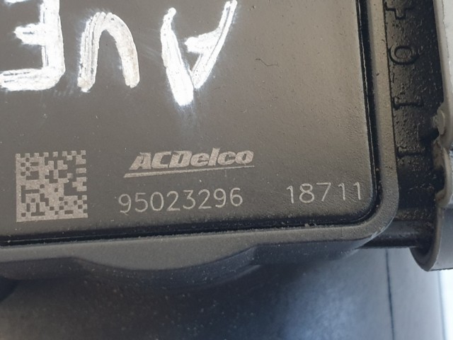511756 Chevrolet Aveo 2013, Diesel, Légszűrőház, 95920473. Légtömegmérővel.