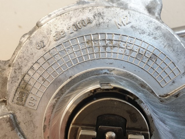 511929 Audi A4, A6, A3, Luk 038 145 209 N, Vákumpumpa, Tandempumpa