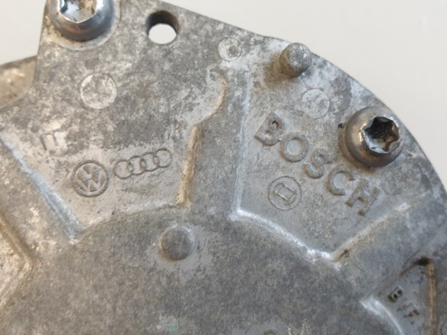 511933 Audi A4, Bosch 038 145 209 M, Vákumpumpa, Tandempumpa