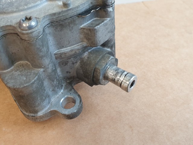511933 Audi A4, Bosch 038 145 209 M, Vákumpumpa, Tandempumpa