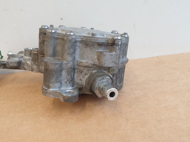 511935 Skoda Octavia 2, Bosch Vákumpumpa, 038145209M, Tandempumpa.