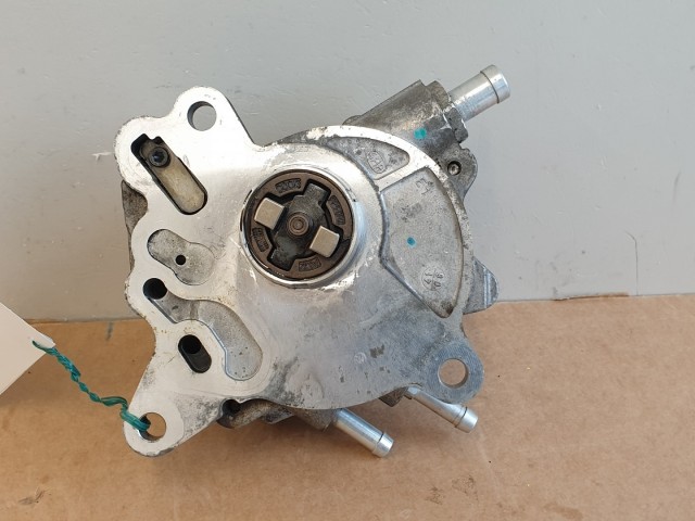 506910 Vw Passat , Bosch 03G 145 209 C, Vákumpumpa, Tandempumpa