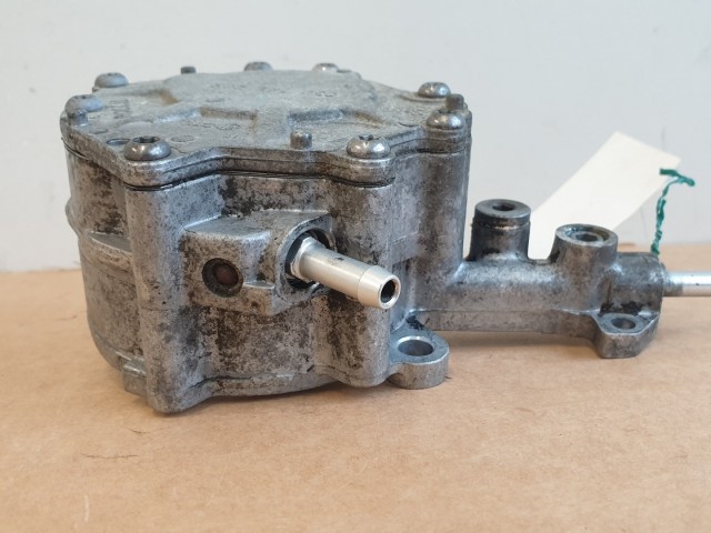 511937 Audi A4, A6 Bosch 038 145 209 M, Vákumpumpa, Tandempumpa