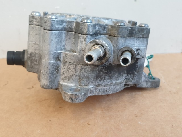 511939 Vw Passat , Bosch 03G 145 209, Vákumpumpa, Tandempumpa