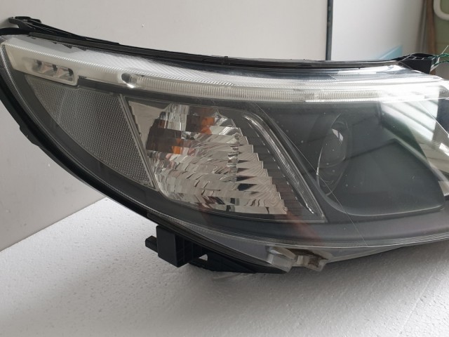 511946 Saab 9.3, 2008, Jobb Első Projektoros Lámpa Fényszóró, P12770140.