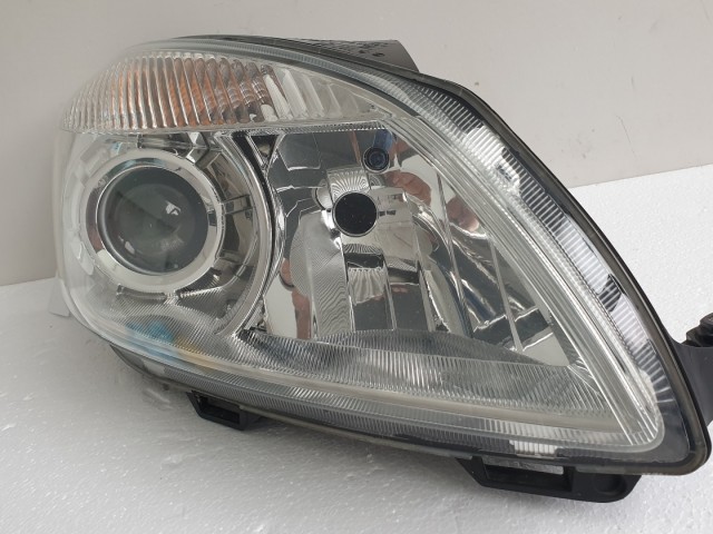 511951 Skoda Fabia 2, 2012, Projektoros Jobb Első Fényszóró Lámpa.