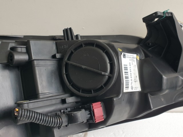 511958 Opel Astra J, 2011, Bal Első Fényszóró, Lámpa, 13253656.