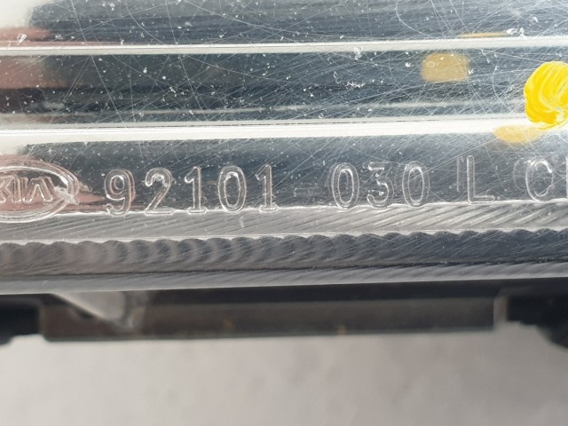 511966 Kia Sportage 2009, Bal  Első Lámpa Fényszóró, 92101-030L