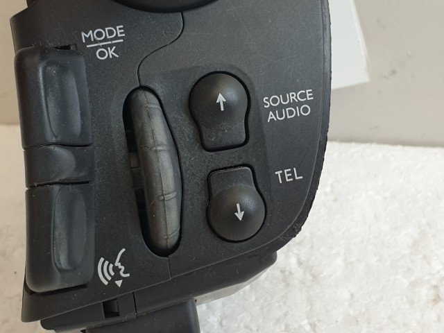 511865 Renault Modus, Clio 3, 2009, Ablaktörlő Kapcsoló,  Telefonos,