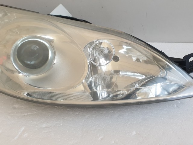512070 Peugeot 407,  Jobb Első Projektoros Fényszóró, Lámpa, 0301213602.