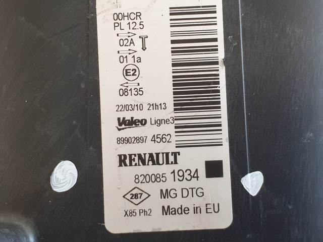 512073 Renault Clio 3, 2011, Jobb Első Fényszóró, Lámpa, 8200851934.