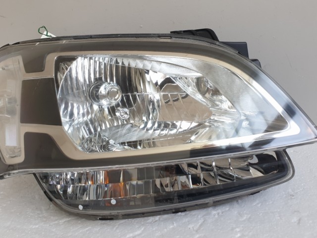 512083 Kia Soul 2011, Jobb Első Fényszóró, Lámpa, 92102-2K0.